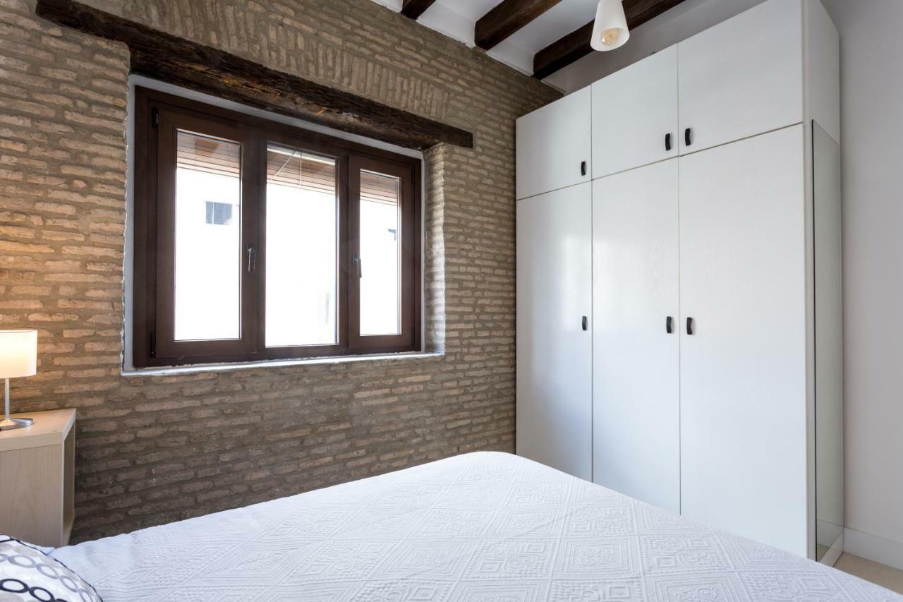 Almazen Apartamentos, Arrayan 23 세비야 외부 사진