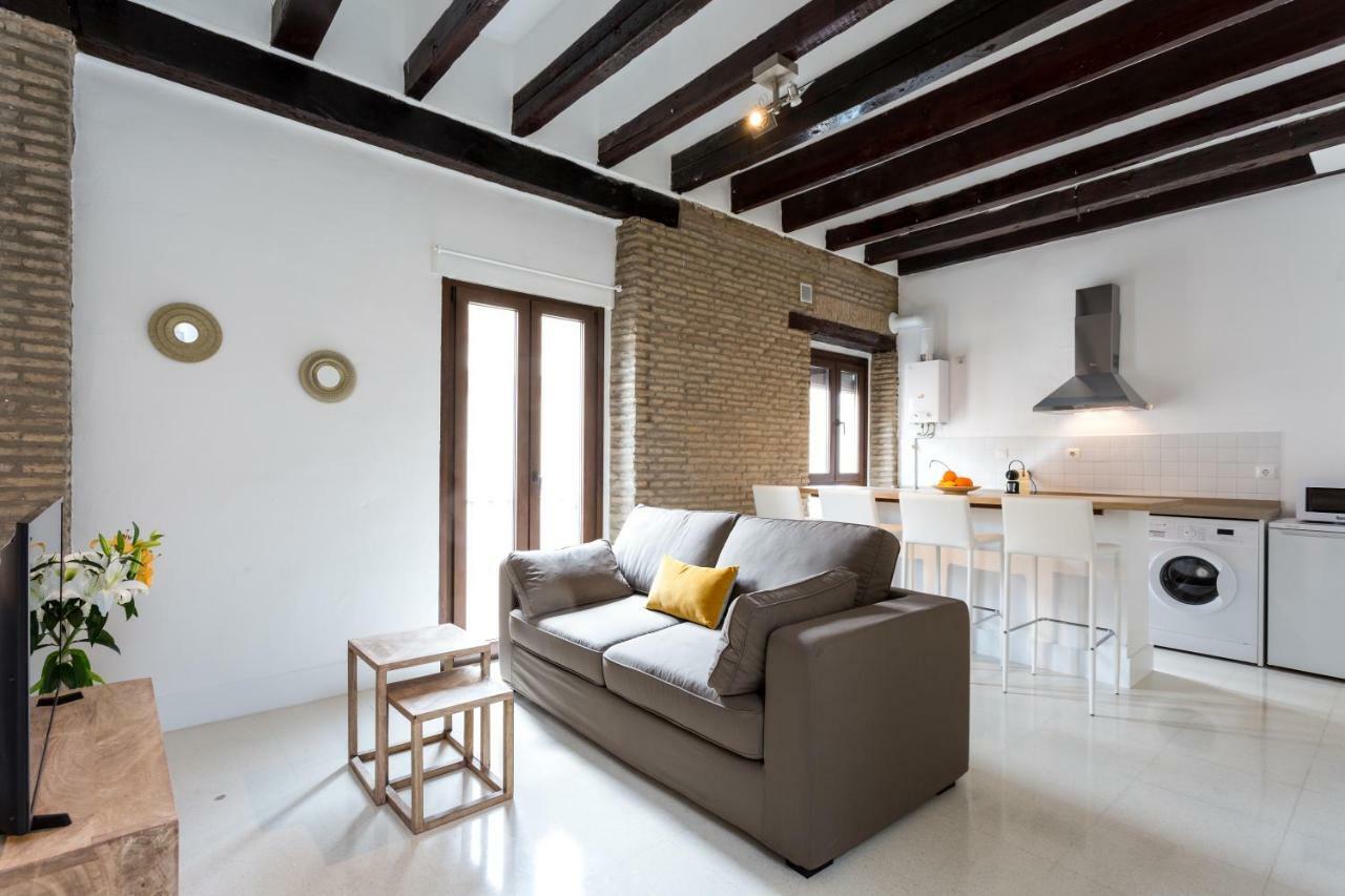 Almazen Apartamentos, Arrayan 23 세비야 외부 사진