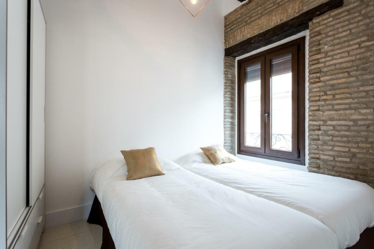 Almazen Apartamentos, Arrayan 23 세비야 외부 사진