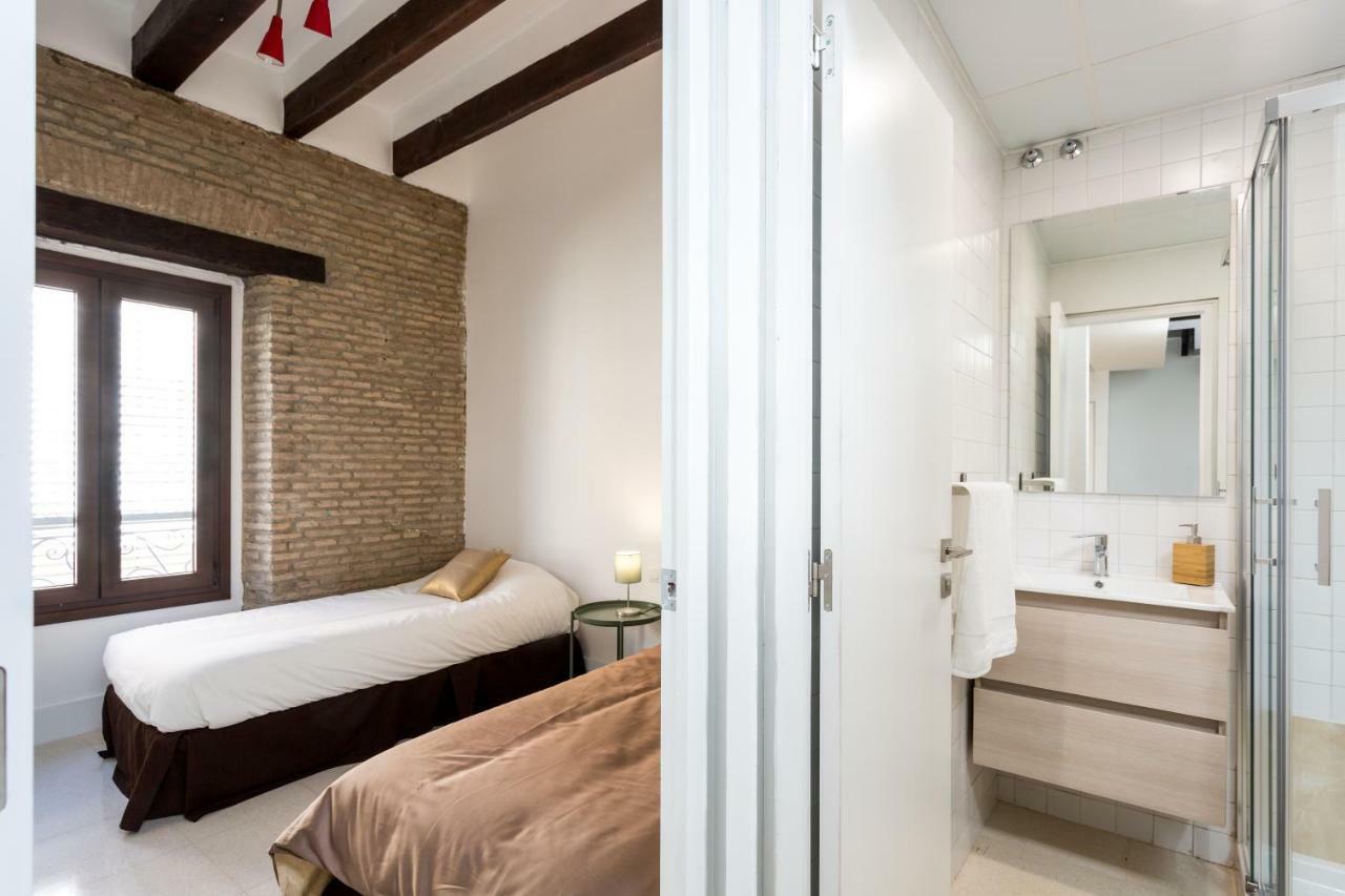 Almazen Apartamentos, Arrayan 23 세비야 외부 사진