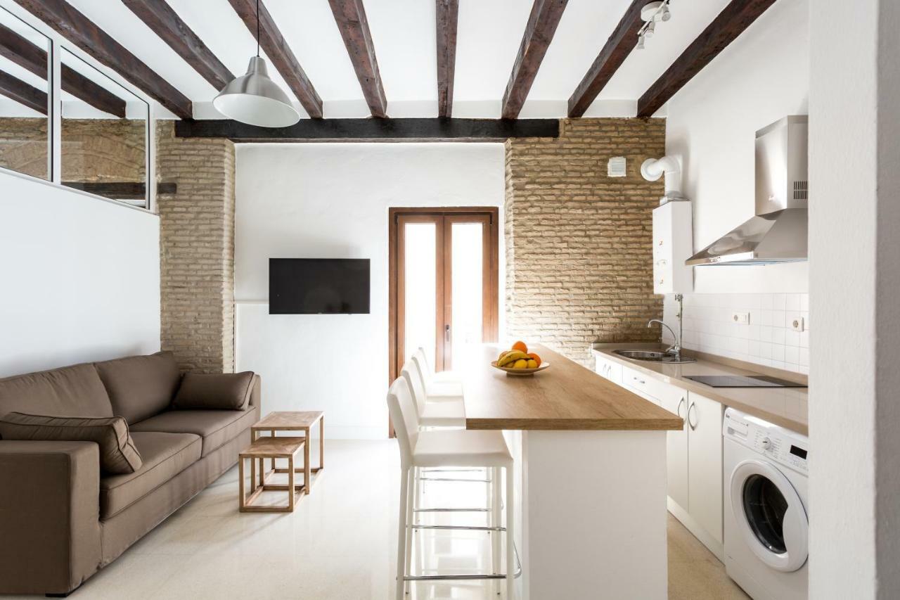 Almazen Apartamentos, Arrayan 23 세비야 외부 사진