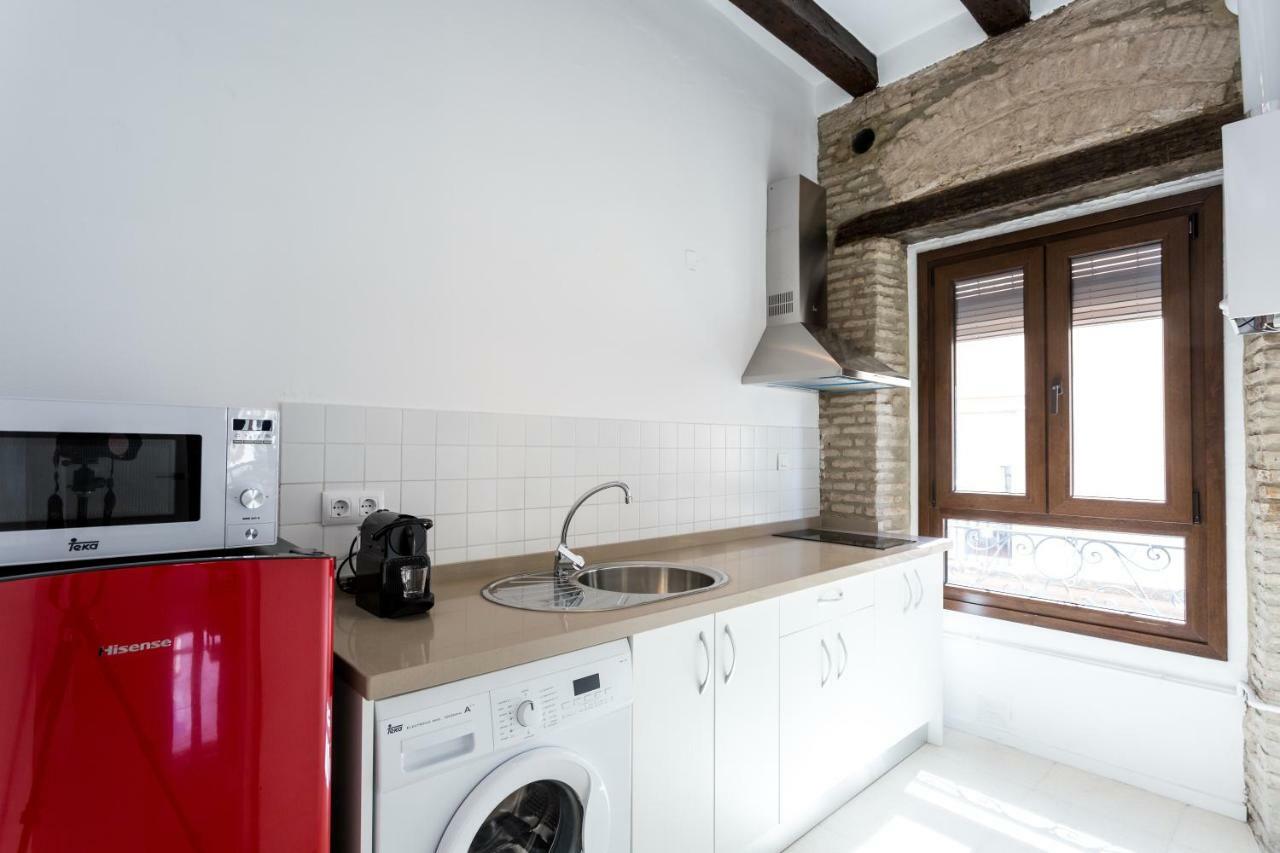Almazen Apartamentos, Arrayan 23 세비야 외부 사진