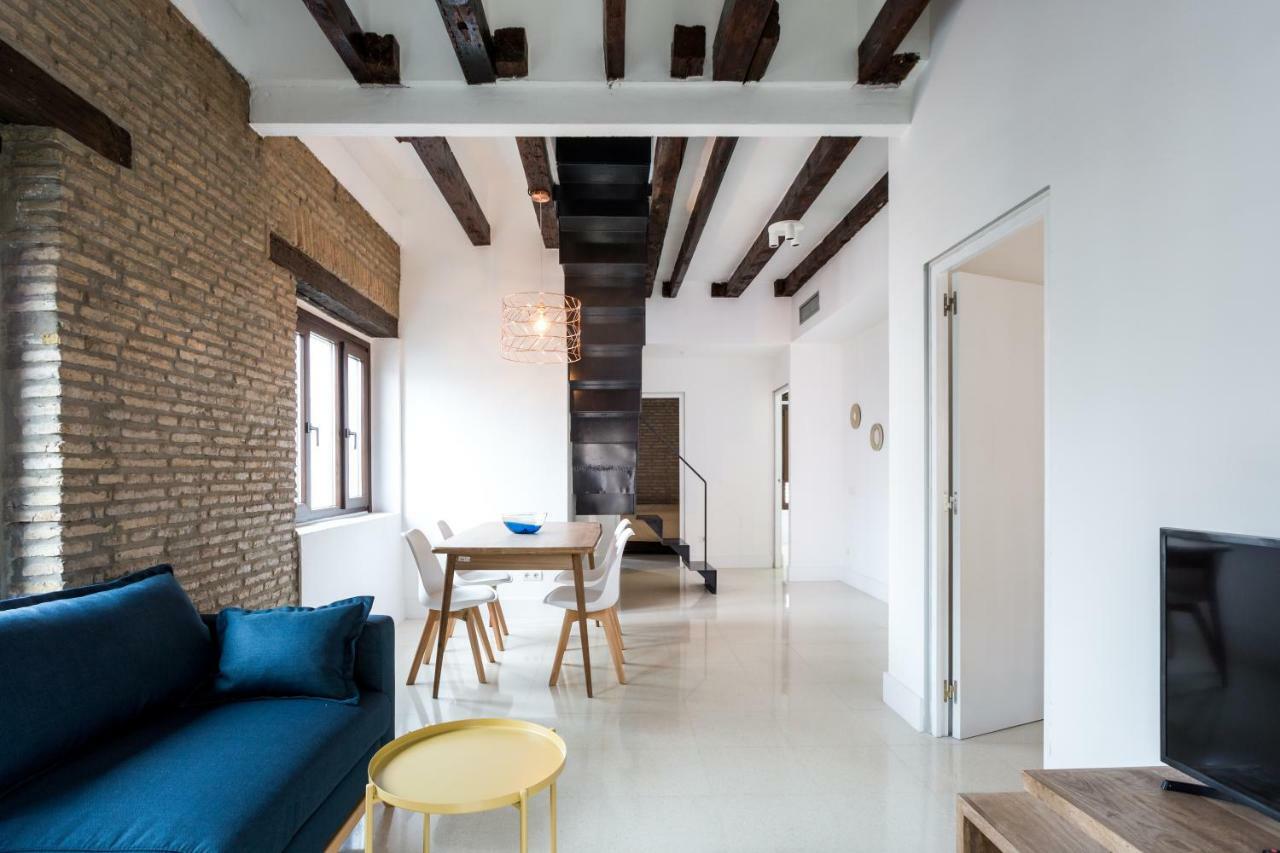 Almazen Apartamentos, Arrayan 23 세비야 외부 사진