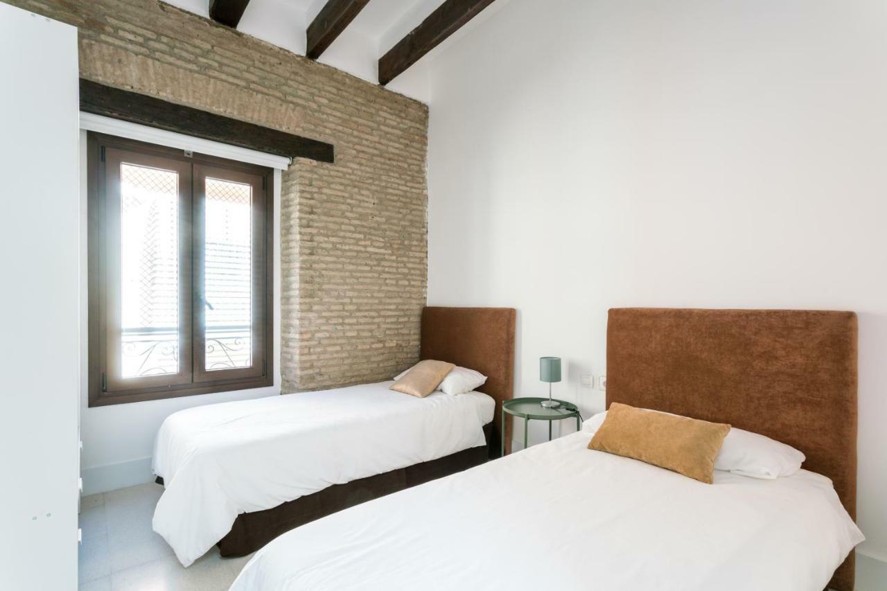 Almazen Apartamentos, Arrayan 23 세비야 외부 사진
