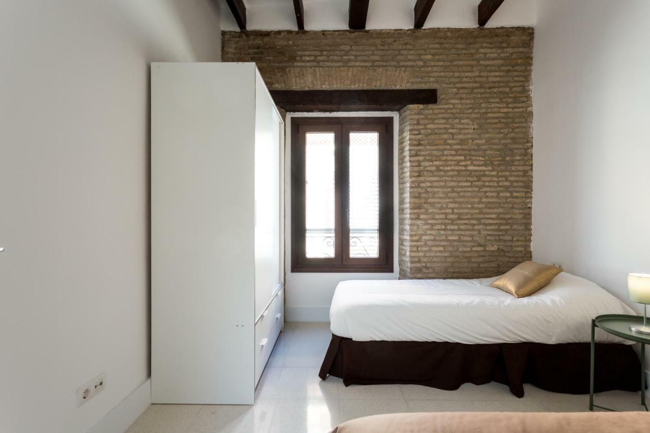 Almazen Apartamentos, Arrayan 23 세비야 외부 사진